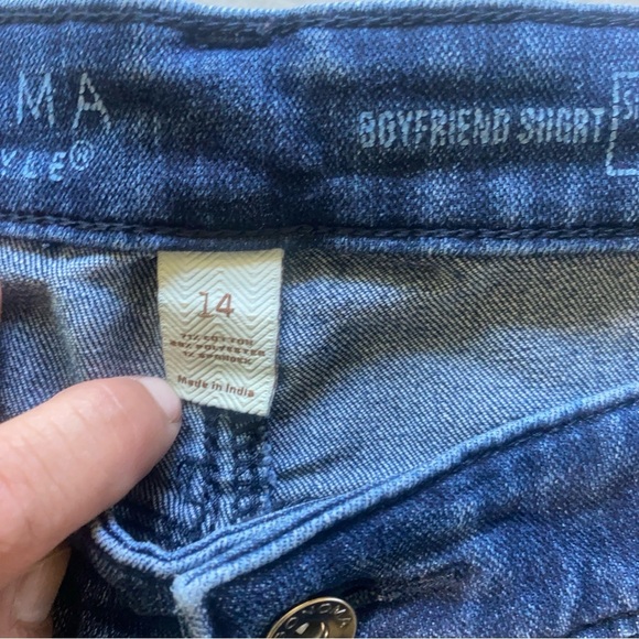 Sonoma Women’s Boyfriend Denim Shorts Size 14 Dark Wash Casual‎ - Picture 4 of 7